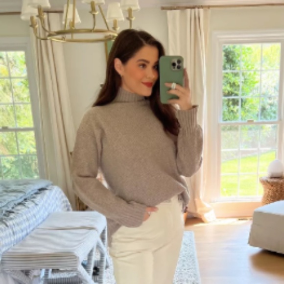 EVERLANE WOMENS 100% CASHMERE OVERSIZED STROOPWAFEL MOCKNECK SWEATER MEDIUM - Picture 1 of 6